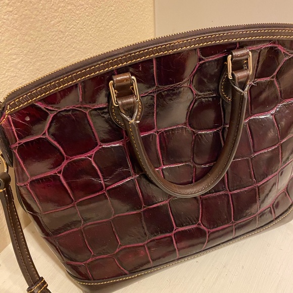 Dooney and Bourke Purse - Picture 5 of 5